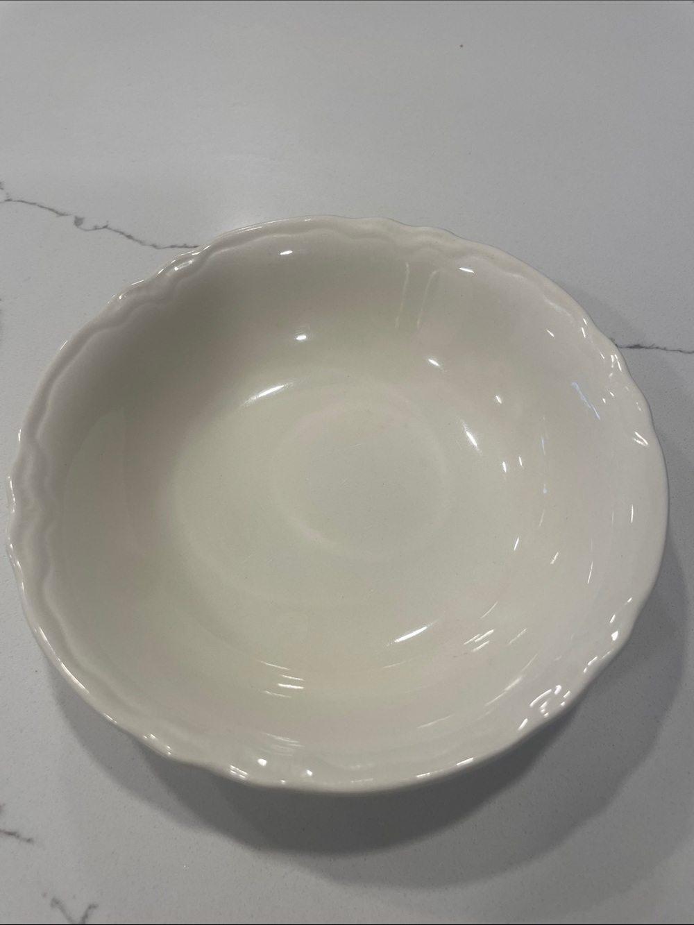 Vintage cream White Scalloped Ceramic Serving Bowl